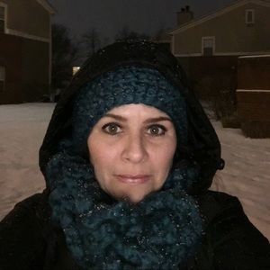 Meet your Posher, Stella